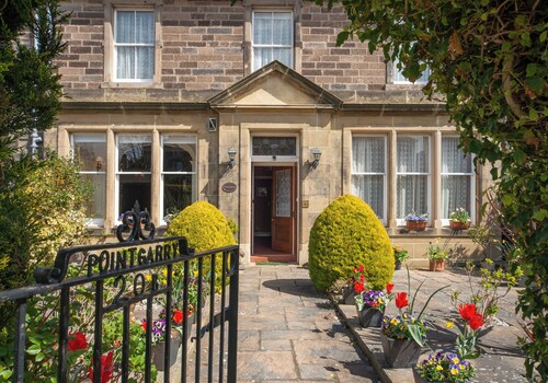 A spacious, imposing, elegant Victorian property with unbeatable sea and golf views