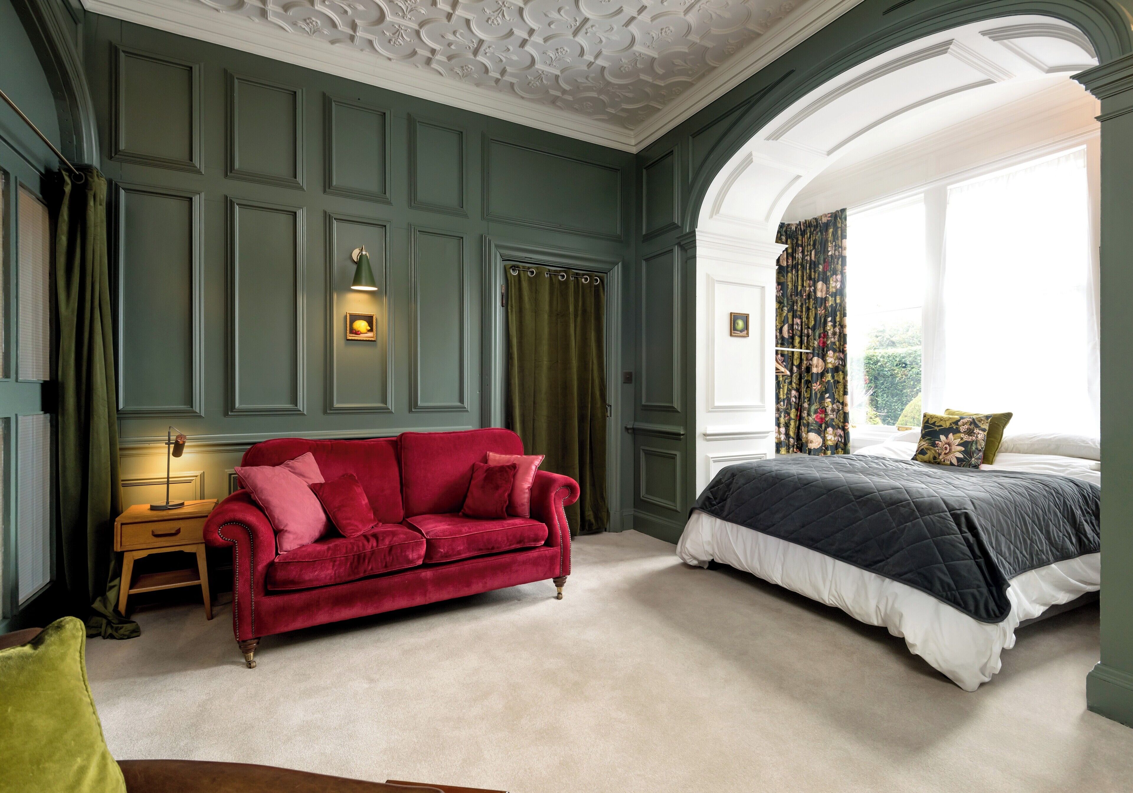 5 chambres, fer et planche à repasser, lit parapluie, Wi-Fi gratuit