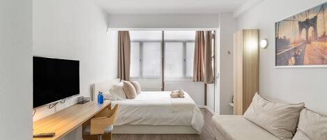 مكواة/لوح كي وواي فاي وملاءات أسرّة