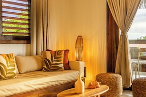 Premium Apartment, 2 Bedrooms, Balcony | Living area