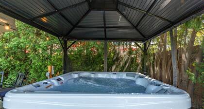 Escapade Chambly I Lake & Spa 8BR