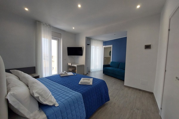 Suíte, sacada, vista para o mar | Quartos à prova de som, berço de viagem, Wi-Fi de cortesia