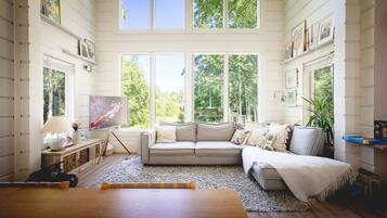 Smart-tv en een open haard