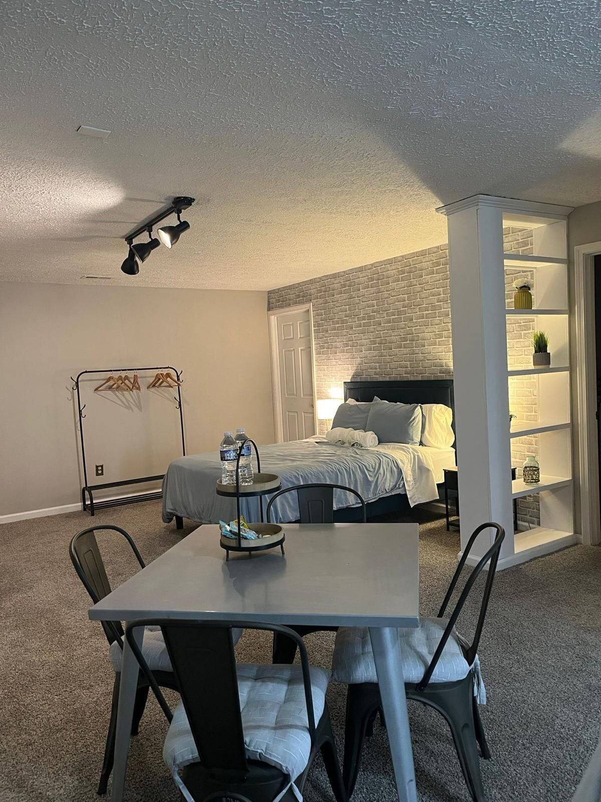 1 chambre, accès Internet, draps fournis