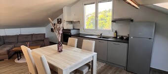 Mia's House Dogliani - spacious, finely furnished studio apartment