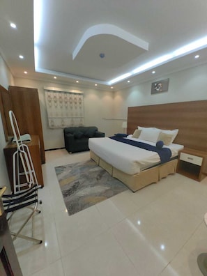 Double Room | Free WiFi