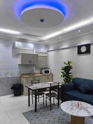 Double Room | Living area