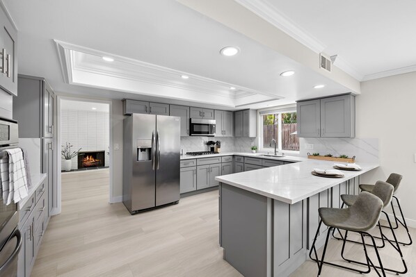 Microwave, oven, stovetop, dishwasher