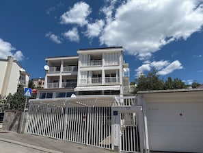 Extérieur