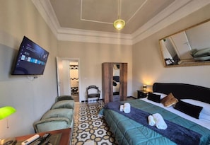 Luxury Room, City View