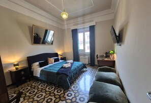 Luxury Room, City View | Hypo-allergenic bedding, memory foam beds, desk, laptop workspace