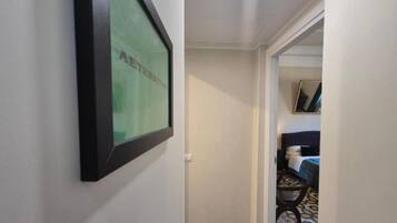 Luxury Room with city view | Hypo-allergenic bedding, memory foam beds, desk, laptop workspace