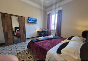 Luxury Room, City View