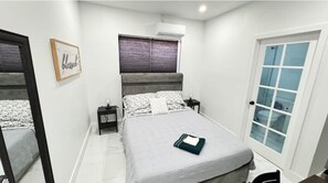 1 chambre, fer et planche à repasser, Wi-Fi, draps fournis