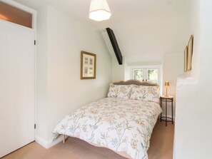 2 bedrooms, individually decorated, individually furnished, free WiFi - Thatchers End (Sherborne)