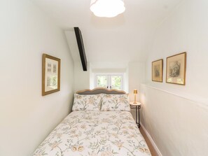 2 bedrooms, individually decorated, individually furnished, free WiFi - Thatchers End (Sherborne)