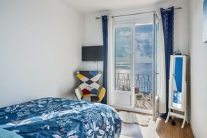 1 bedroom, iron/ironing board, bed sheets