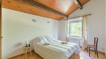 2 chambres, draps fournis