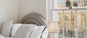 Kings Cross - Modern 2 Bedroom Apartments