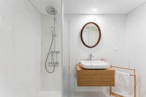 Shower, hair dryer, towels - GuestReady - Tranquil Escape near Aveiro Centre (Aveiro)