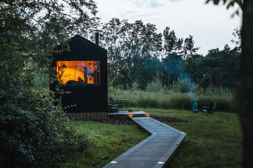 Eco Off-Grid Hideaway with Scenic Walks