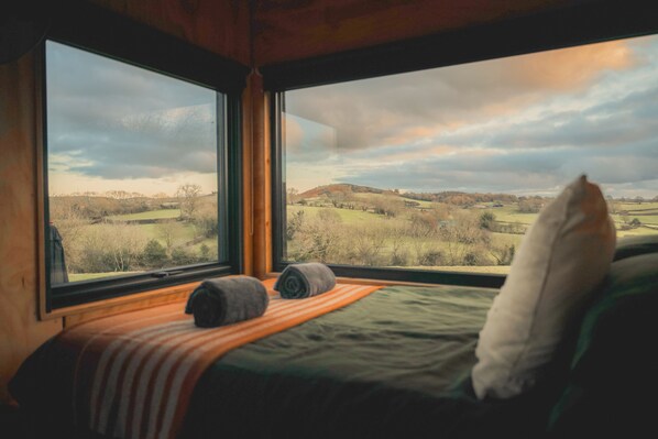 2 bedrooms
