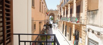 le cupole apartment luce
