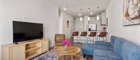 スマートテレビ、卓球台