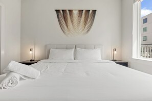 1 bedroom, free WiFi, bed sheets - Poolside Luxury | 1BR w/ Private Patio (Austin)