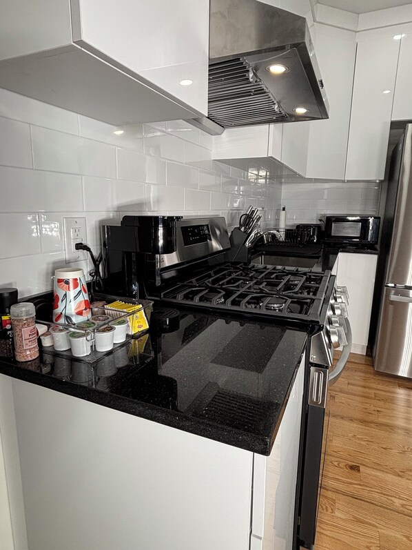 Fridge, microwave, oven, stovetop