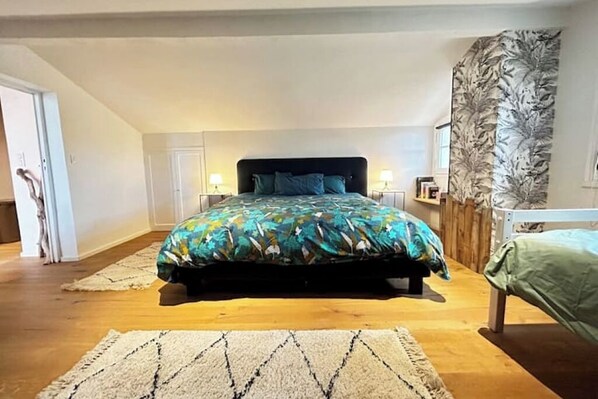 1 bedroom, WiFi, bed sheets