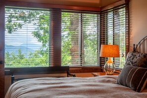 3 habitaciones, wifi gratis y ropa de cama