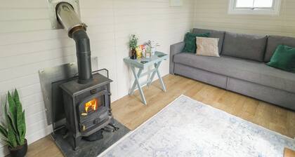 Seiriol Shepherds Hut