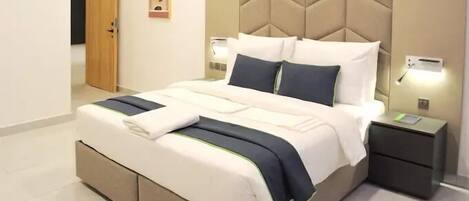 Superior Apartment, Balcony, City View