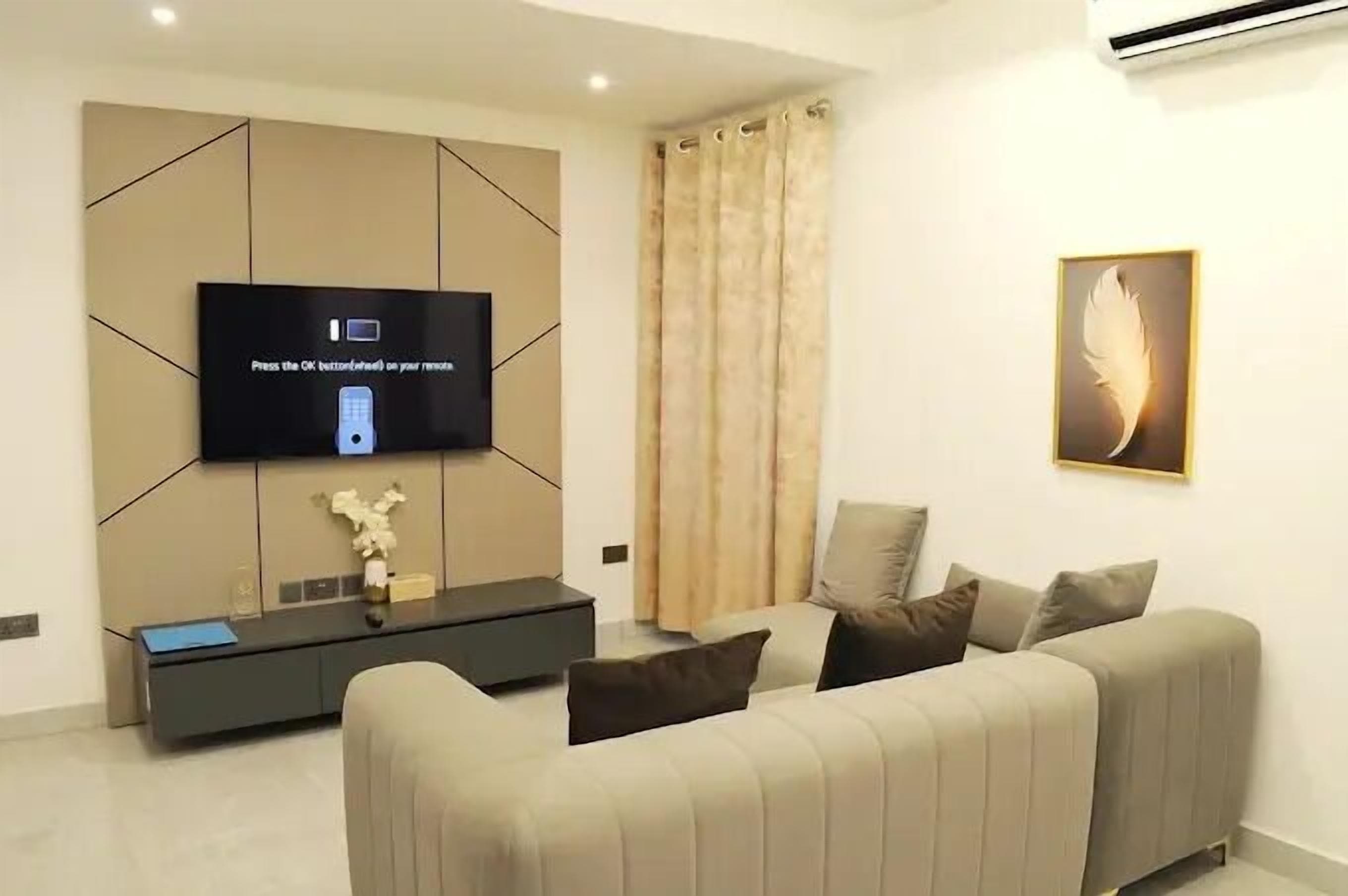 Superior Apartment, Balcony, City View | Ruang tamu