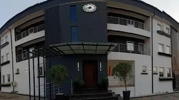 Fachada del alojamiento
