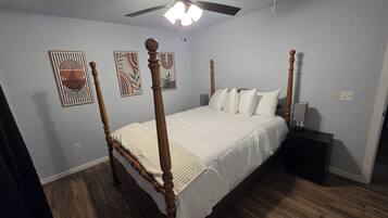 3 多间卧室、熨斗/熨衣板、免费 WiFi、床单