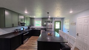 Microwave, oven, stovetop, dishwasher