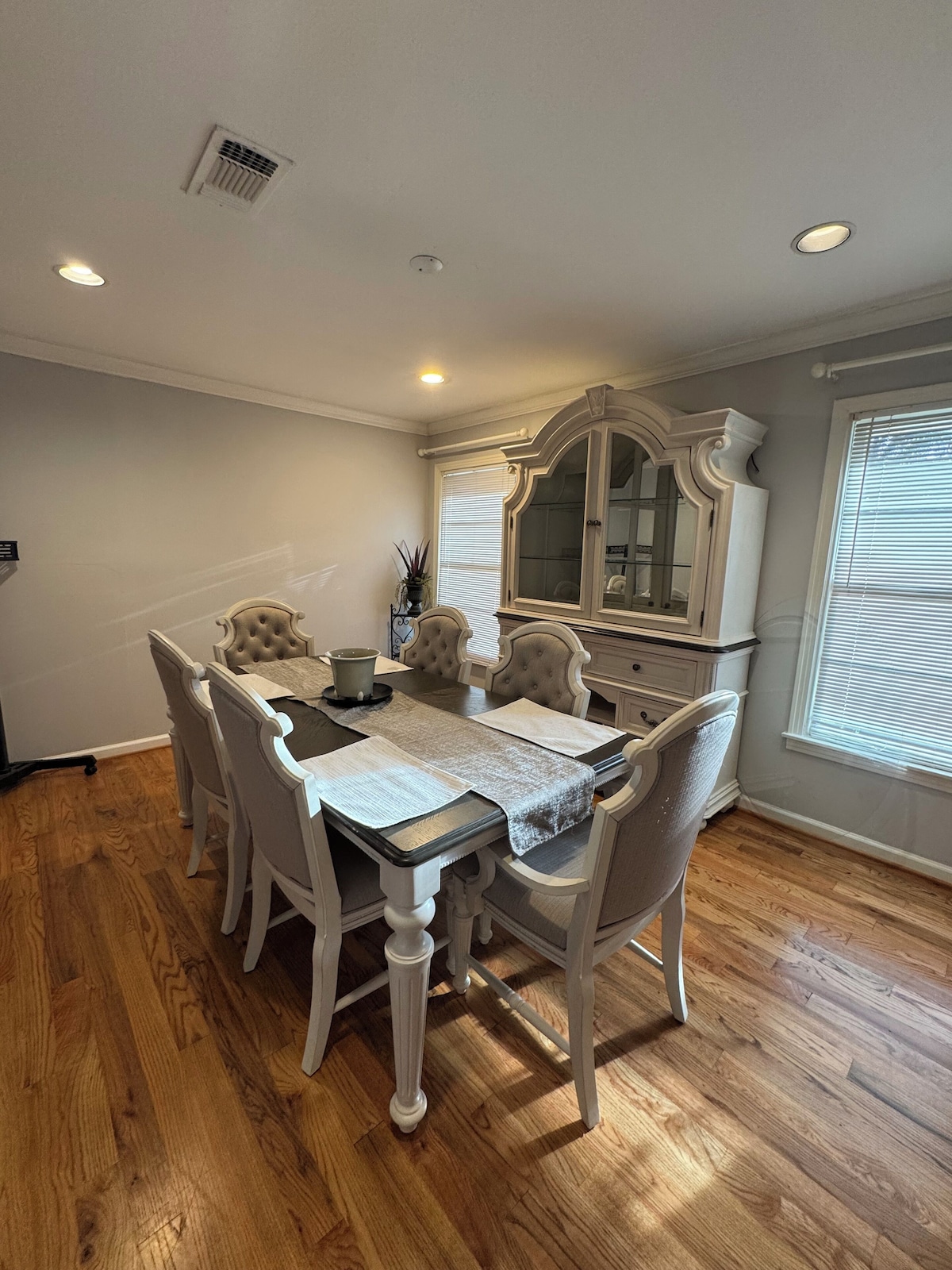 Photo 16 of Charming 3-bedroom house in the medical center close to NRG