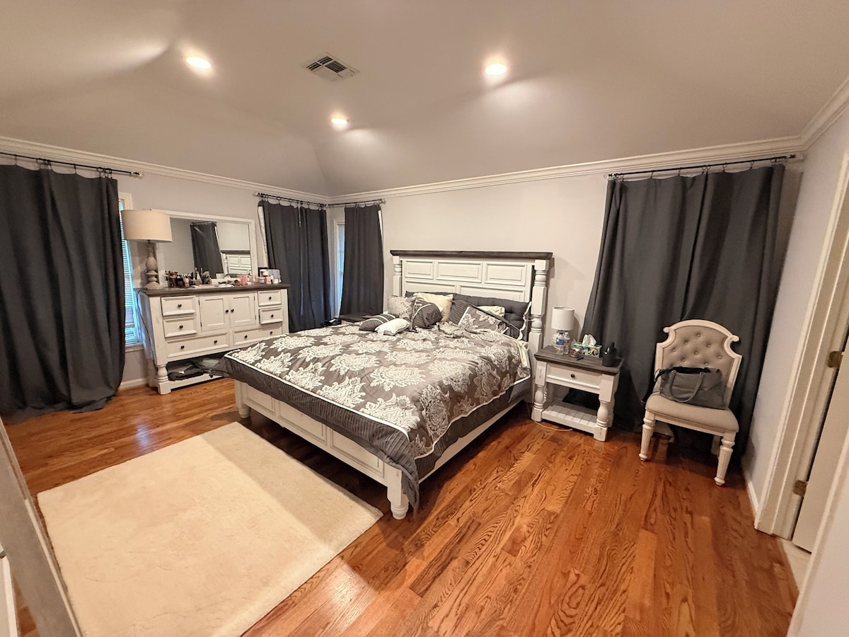 Photo 17 of Charming 3-bedroom house in the medical center close to NRG