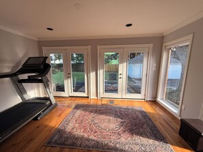 Interior - Charming 3-bedroom house in the medical center close to NRG (Houston)