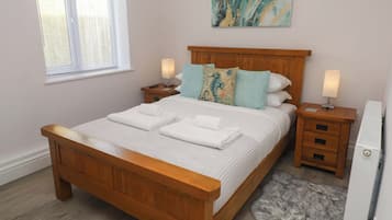 3 bedrooms, individually decorated, individually furnished, free WiFi