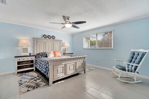 2 bedrooms, desk, iron/ironing board, travel crib