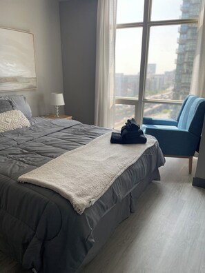 2 chambres, fer et planche à repasser, Wi-Fi, draps fournis