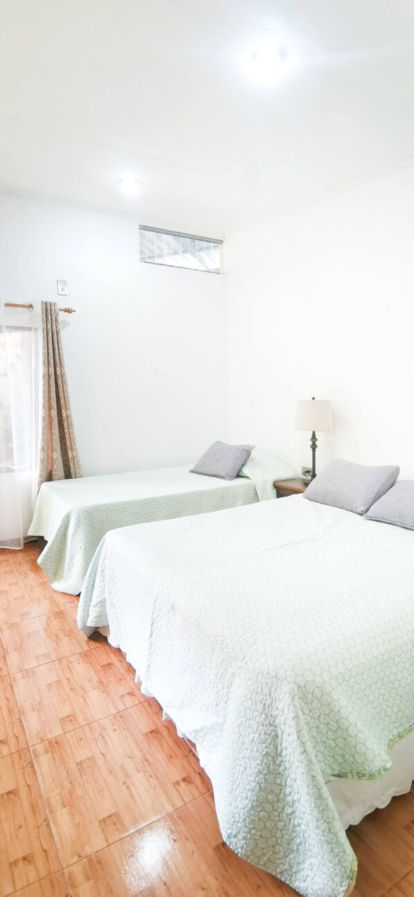 1 bedroom, WiFi, bed sheets