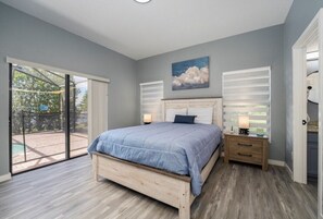 4 habitaciones, tabla de planchar con plancha, wifi y ropa de cama