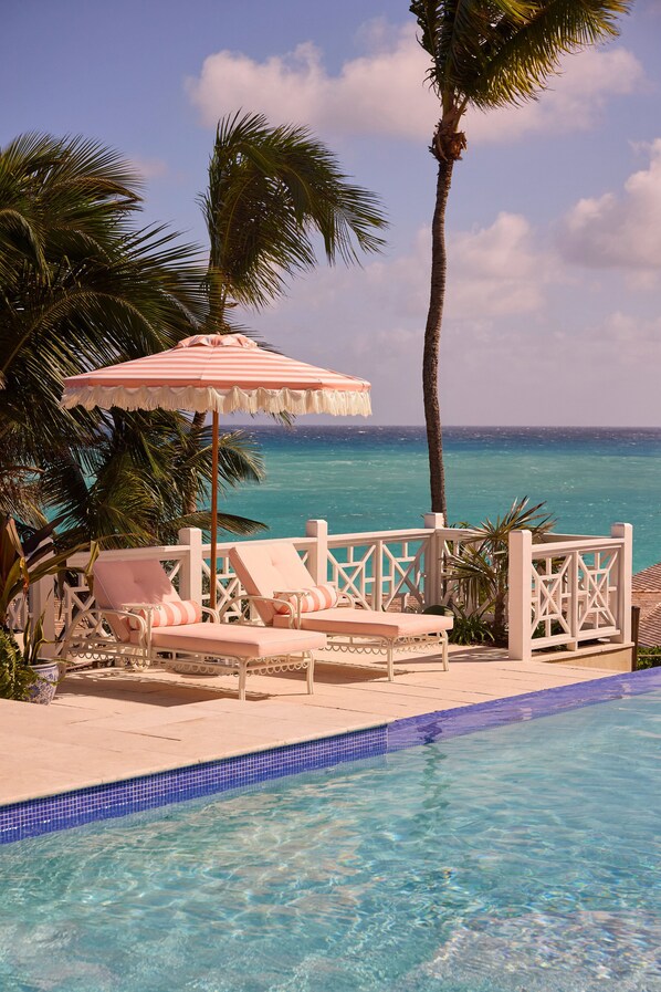 Outdoor pool - Private Pool Villa at Coral Sands Steps to Pink Sand Beach & Resort Amenities (Dunmore Town)