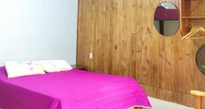 Casita happy feet and tours corcovado - Family Room with Garden View