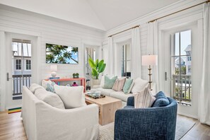 Cottage (2 Bedrooms) | Interior