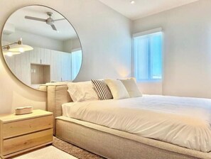 Iron/ironing board, travel crib, free WiFi, bed sheets